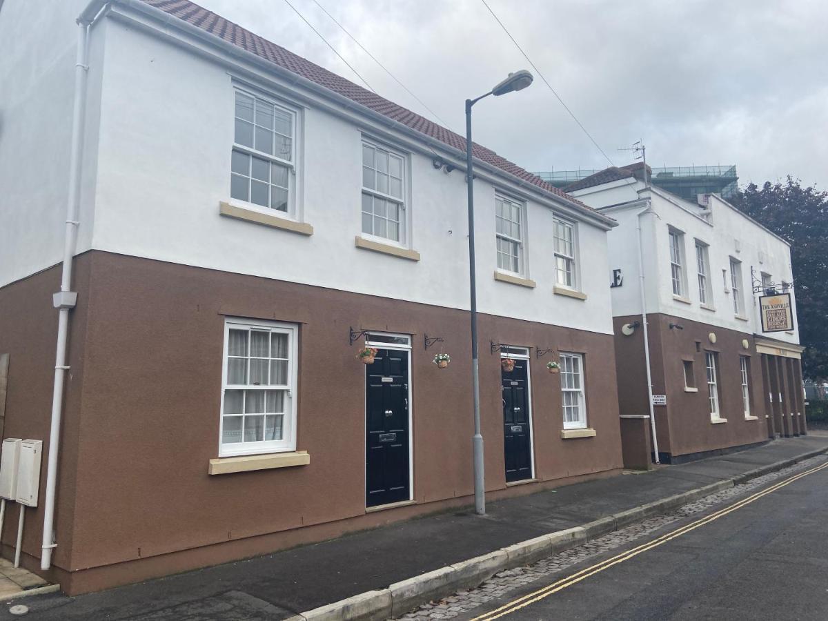 Hotel The Ashton Gate Mews Bristol Exterior foto